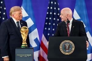 摩根大通高管与爱泼斯坦联系引发FIFA股份出售争议